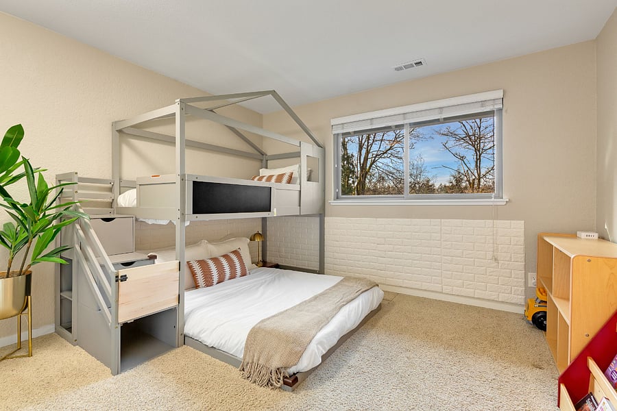 Furnished Finder property 810170_1 photo 17