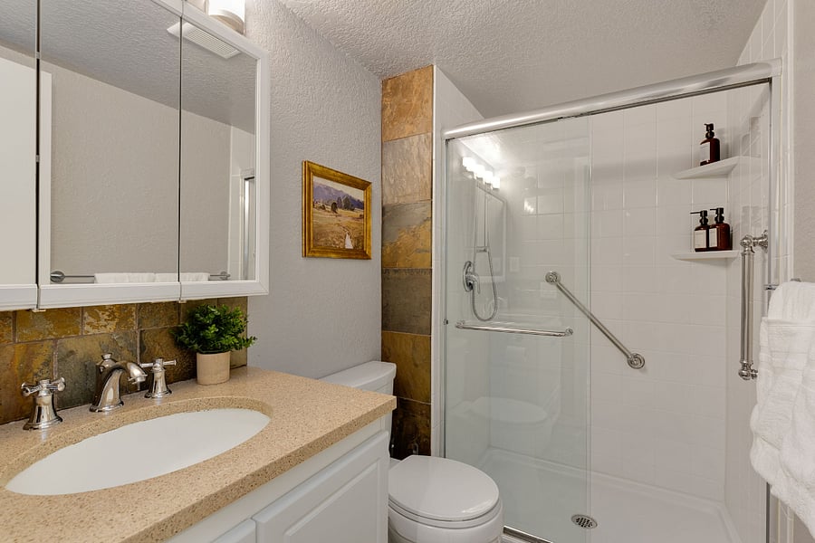 Furnished Finder property 810170_1 photo 27