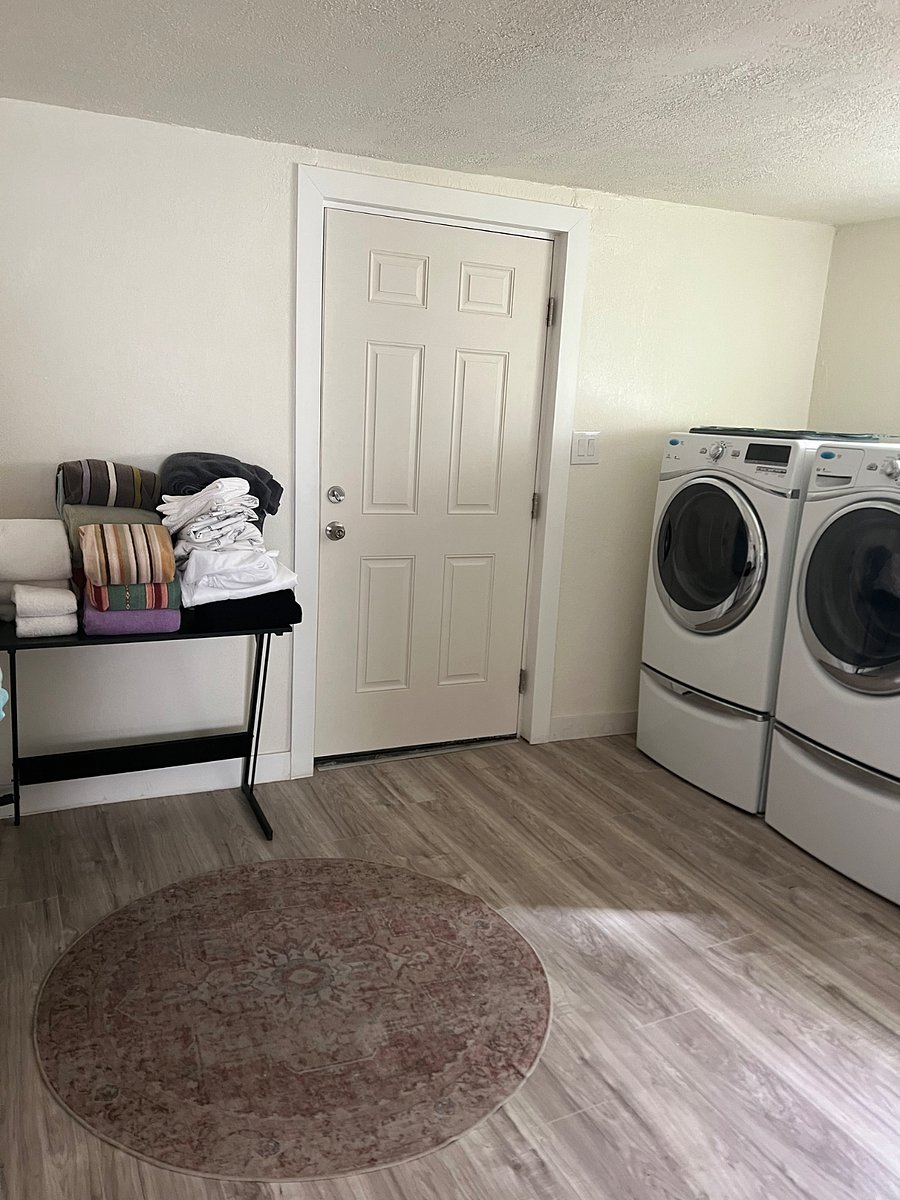 Furnished Finder property 810182_1 photo 15