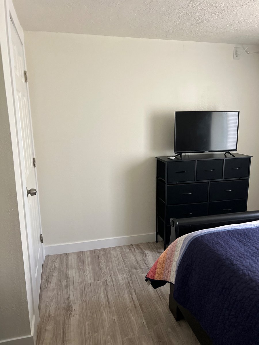 Furnished Finder property 810182_1 photo 10