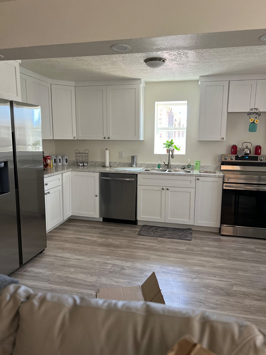 Furnished Finder property 810182_1 photo 18