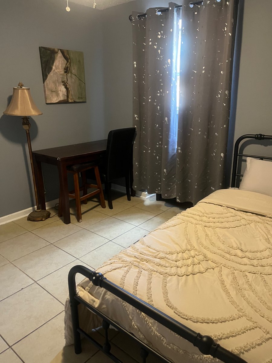 Furnished Finder property 810185_1 photo 11