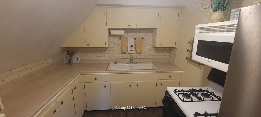 Furnished Finder property 810193_1 photo 20