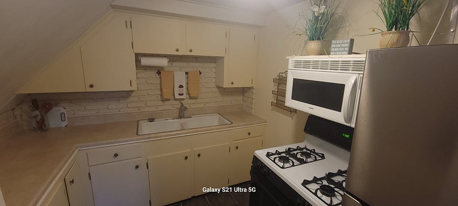 Furnished Finder property 810193_1 photo 27