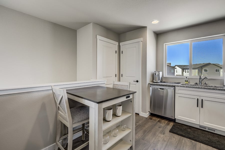 Furnished Finder property 810196_1 photo 6