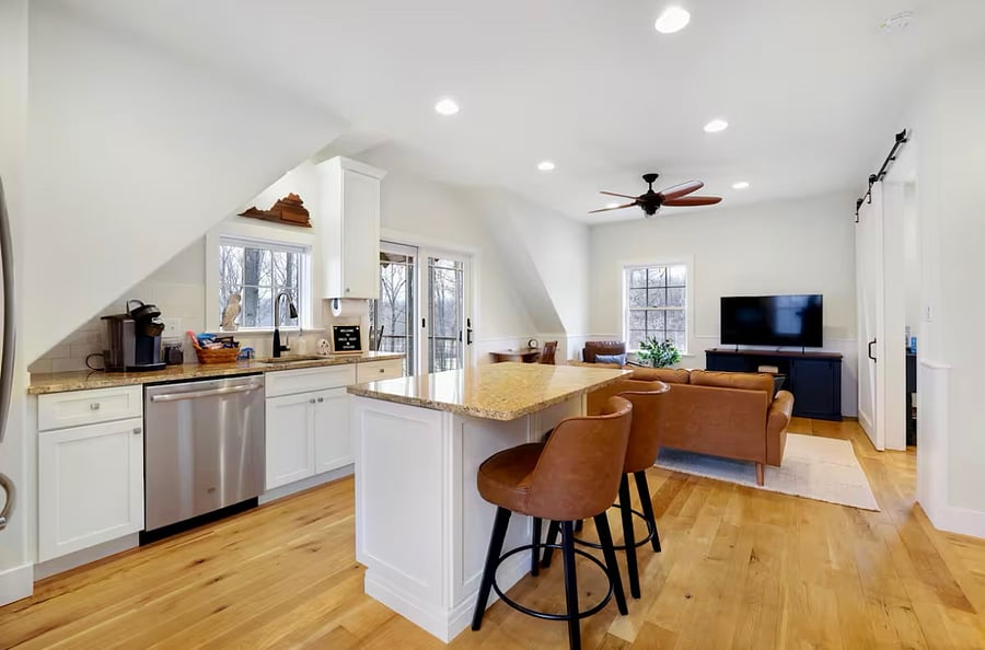 Furnished Finder property 810203_1 photo 1