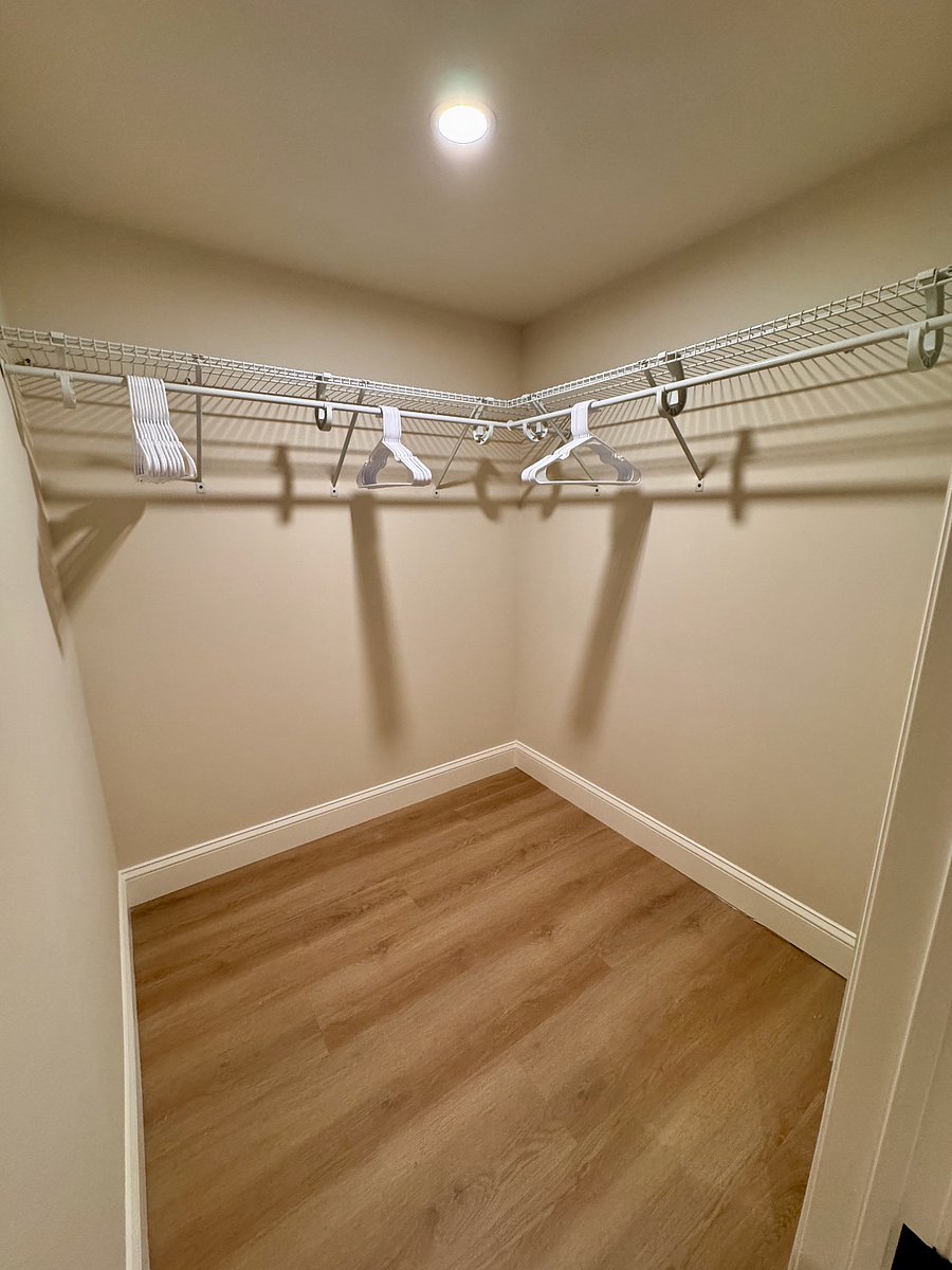 Furnished Finder property 810215_1 photo 12