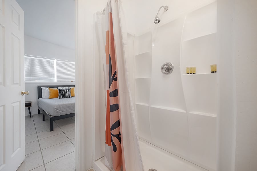 Furnished Finder property 810222_2 photo 5