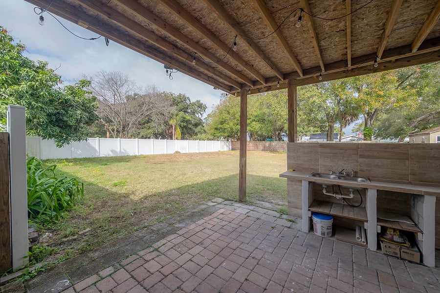 Furnished Finder property 810222_2 photo 8