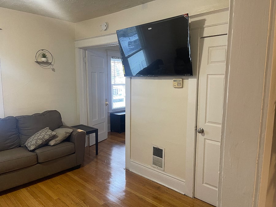 Furnished Finder property 810232_1 photo 9