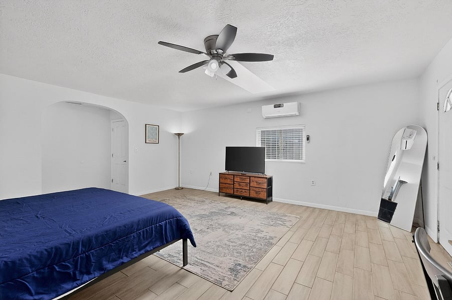 Furnished Finder property 810267_1 photo 3