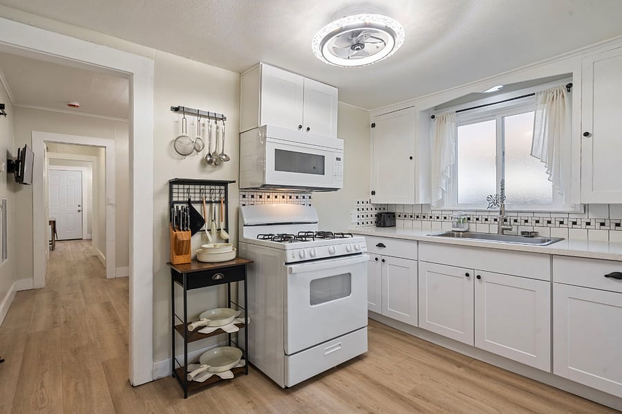 Full Kitchen: Large Appliances: Gas stove oven range, Vented Microwave Hood Combo, And Full size Refrigerator.
Small appliances include but not
Limited to Ninja Air Fryer and Blender, mixer, mini waffle maker, micro steam pot, emulsion blender, and toaster.