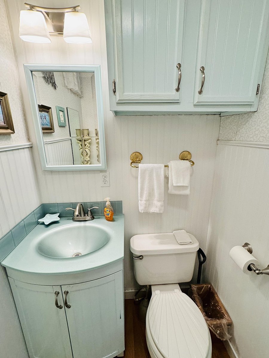 First floor half bath
