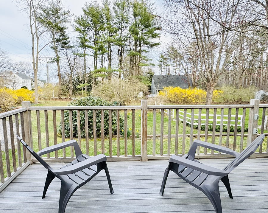 Front deck