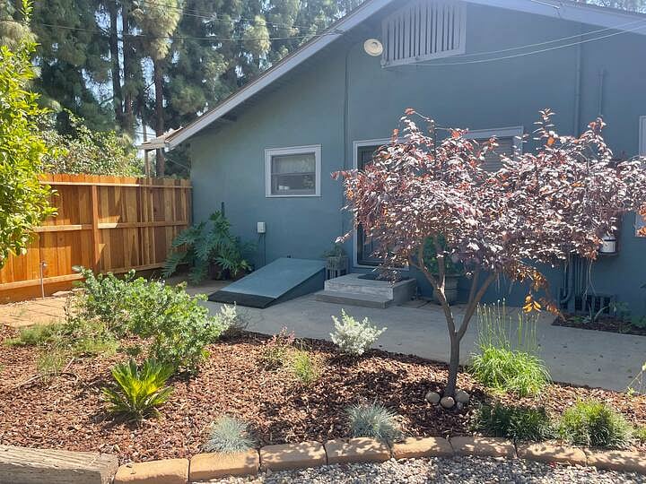 Furnished Finder property 810352_1 photo 16