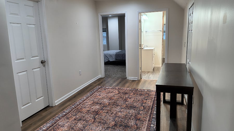 Furnished Finder property 810362_1 photo 3