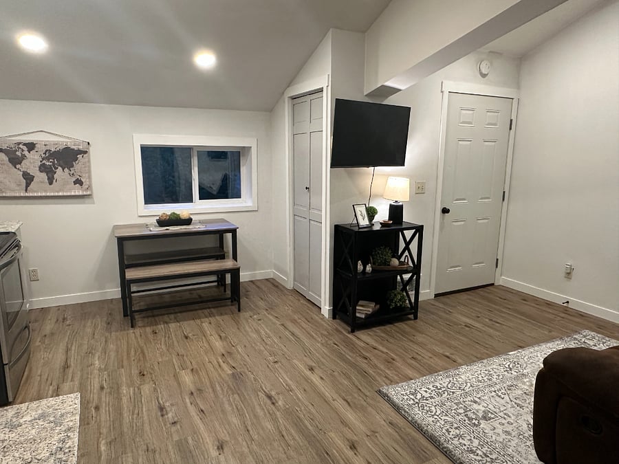 Furnished Finder property 810385_1 photo 2