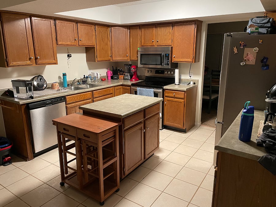 Good sized kitchen with dishwasher, Keurig, large refrigerator