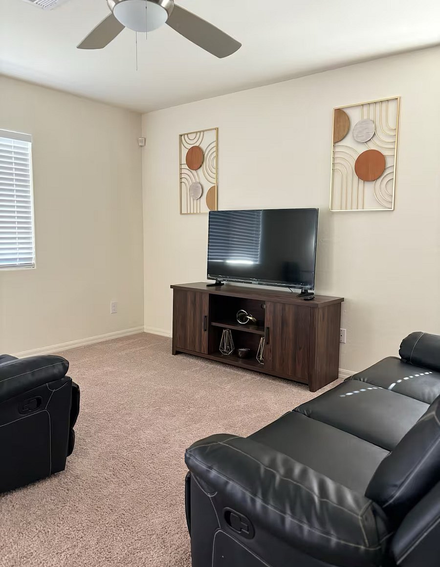 Furnished Finder property 810404_1 photo 2