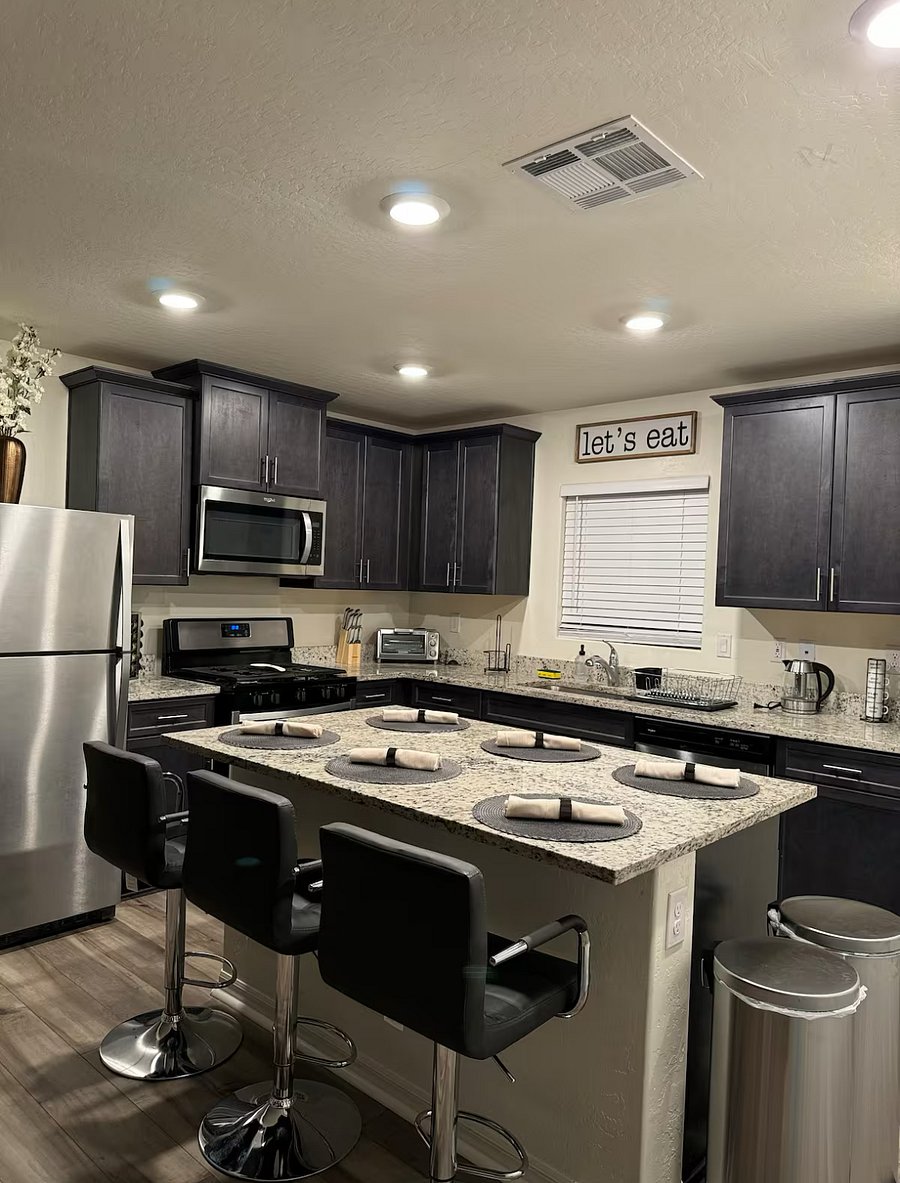 Furnished Finder property 810404_1 photo 1