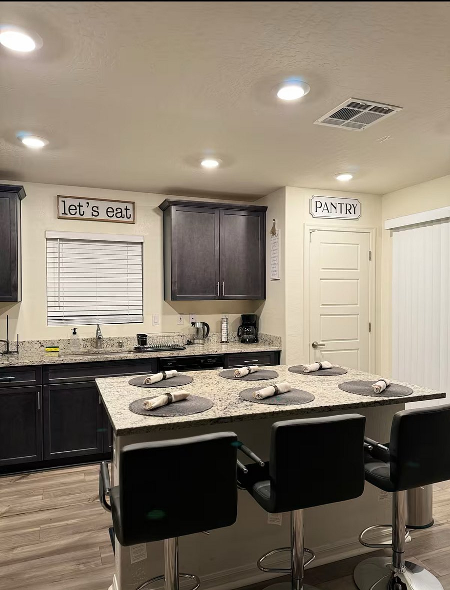 Furnished Finder property 810404_1 photo 8