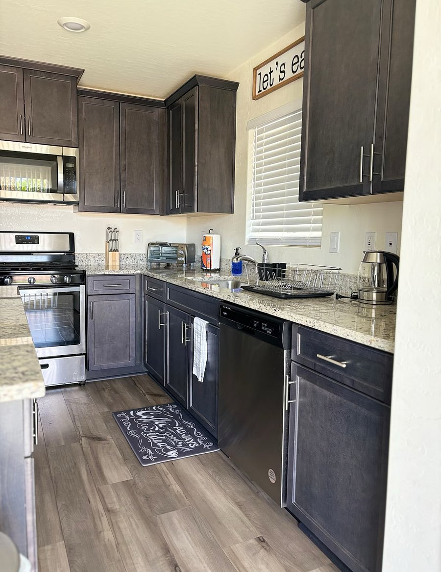 Furnished Finder property 810404_1 photo 15