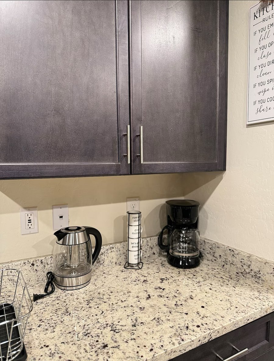 Furnished Finder property 810404_1 photo 16