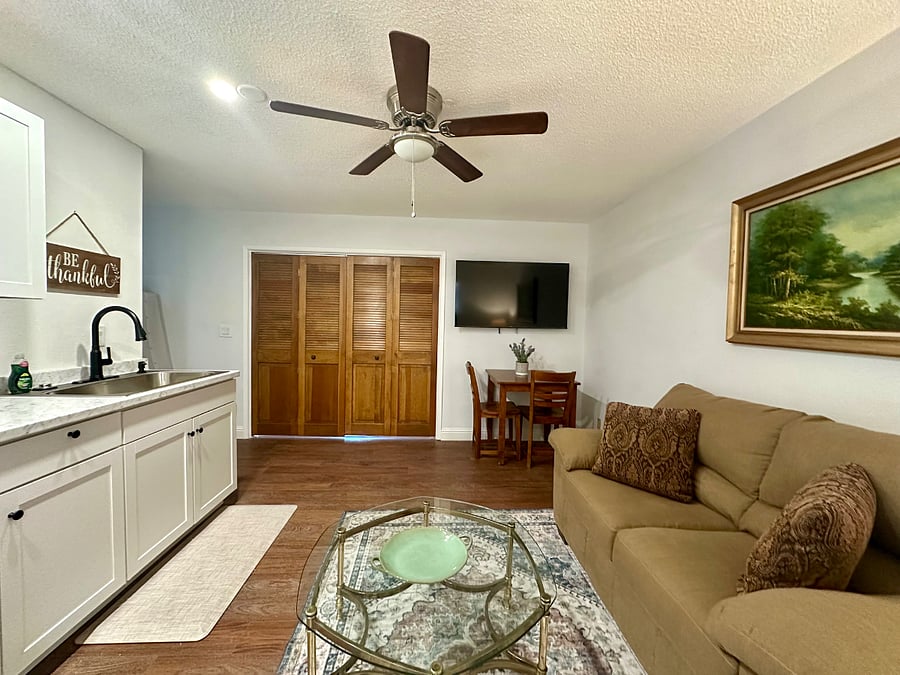 Furnished Finder property 810407_1 photo 7