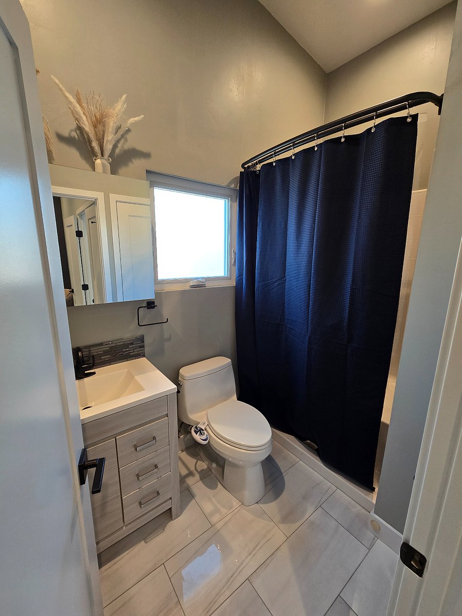 Furnished Finder property 810412_1 photo 12
