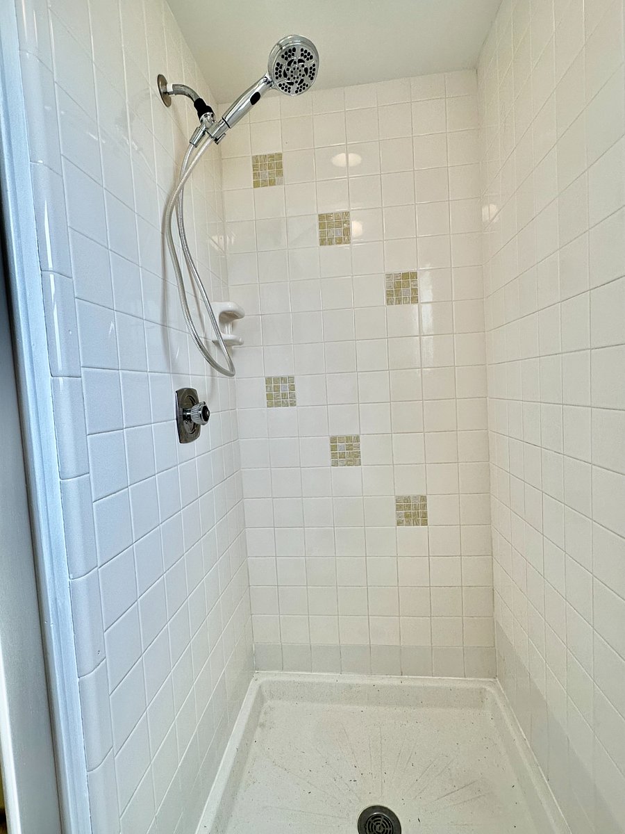 Furnished Finder property 810415_1 photo 20