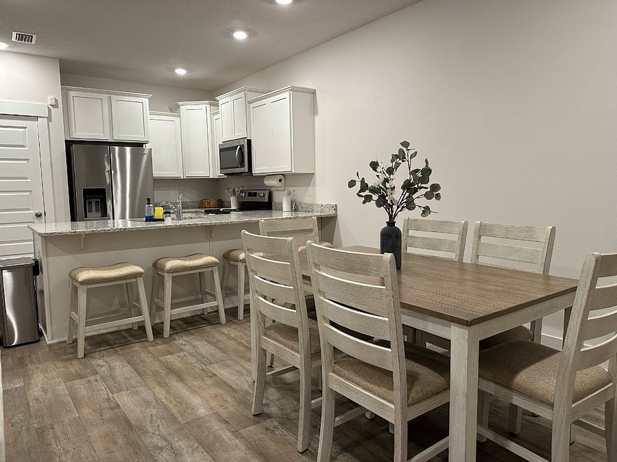 Furnished Finder property 810425_1 photo 9