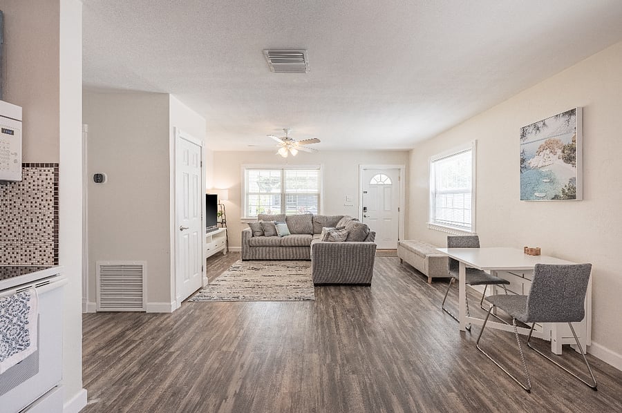Furnished Finder property 810449_1 photo 11