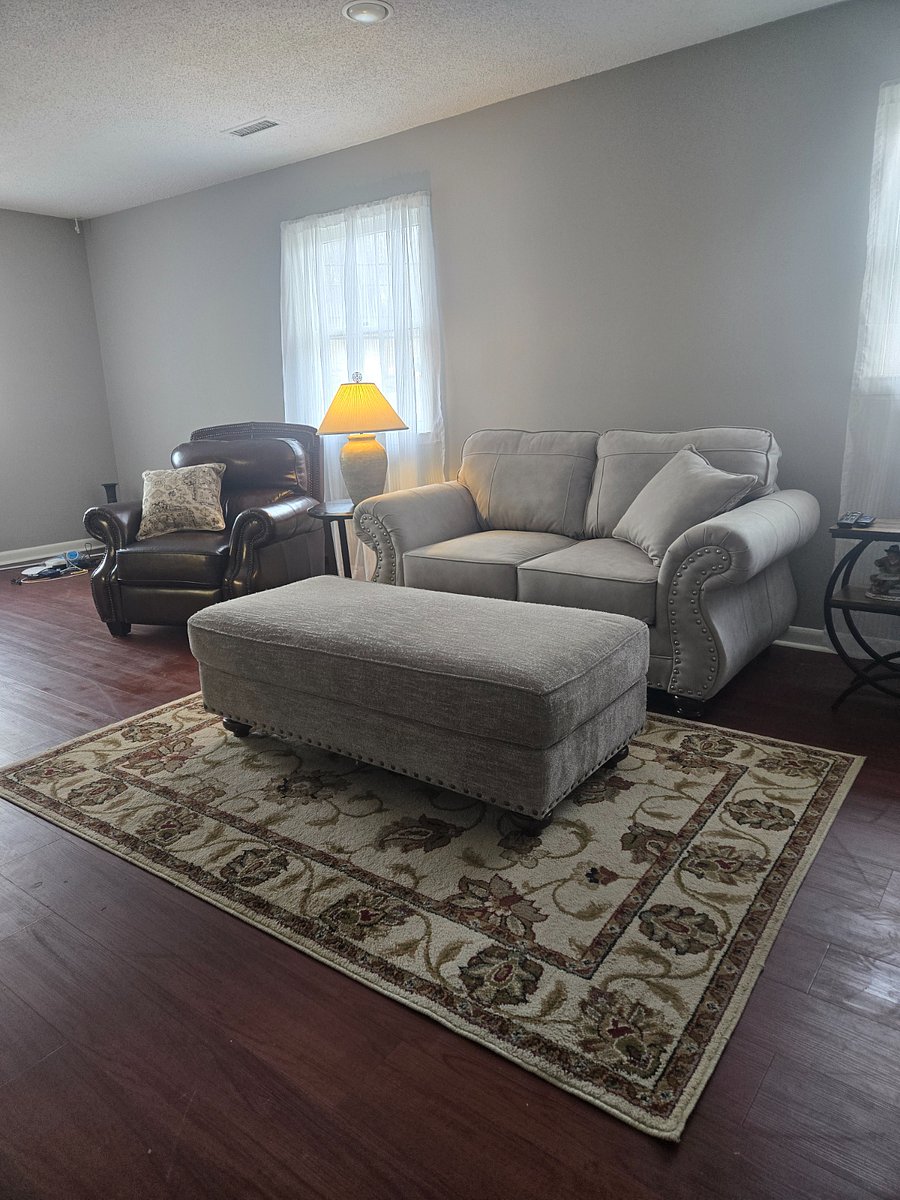 Furnished Finder property 810453_1 photo 3