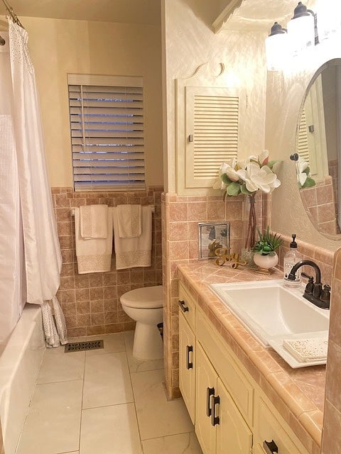 Furnished Finder property 810457_1 photo 3