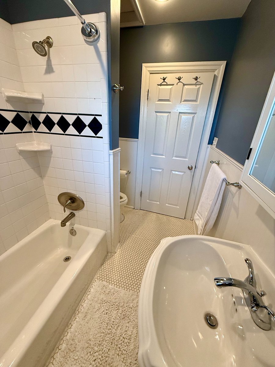 Furnished Finder property 810458_1 photo 11