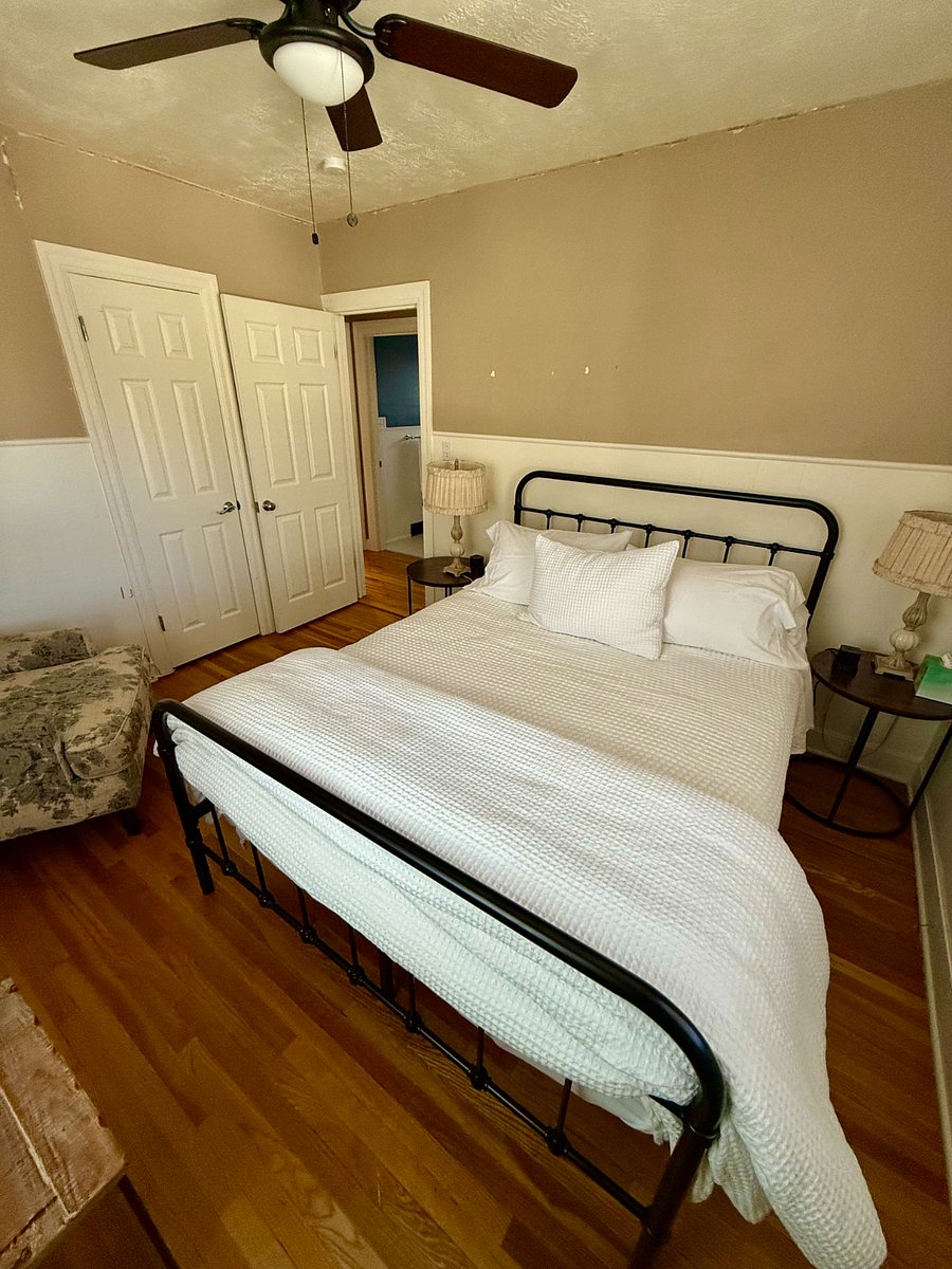 Furnished Finder property 810458_1 photo 14