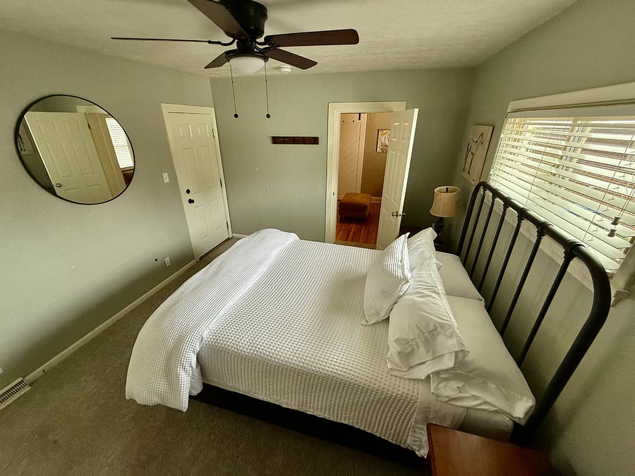 Furnished Finder property 810458_1 photo 17