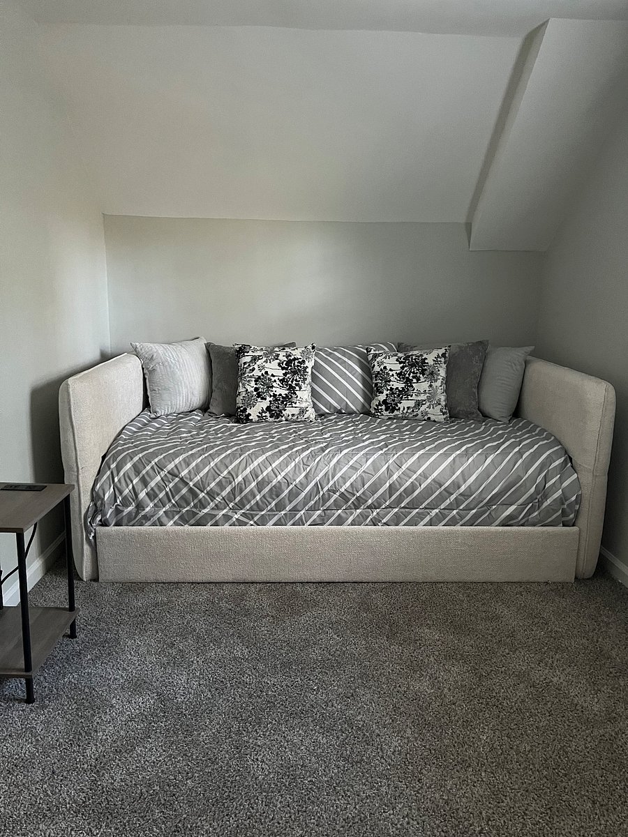 Furnished Finder property 810460_1 photo 11