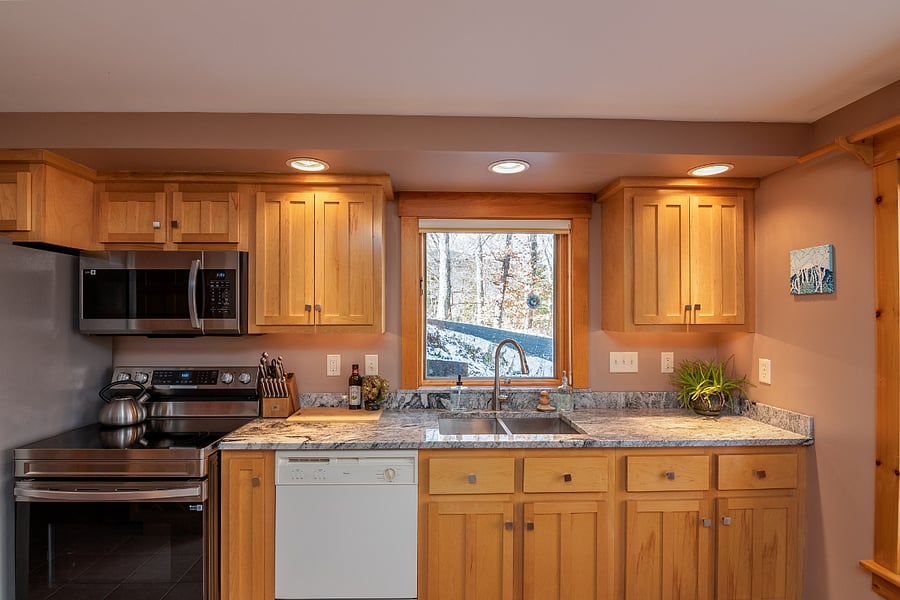 Fully Equipped Kitchen with dishwasher