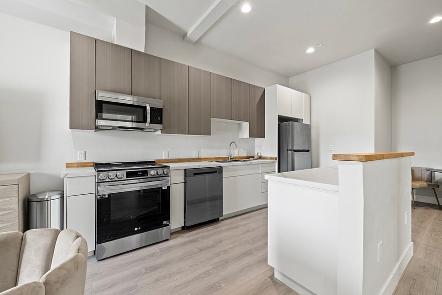Furnished Finder property 810513_1 photo 9