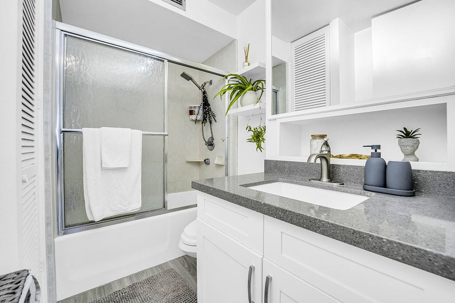 Furnished Finder property 810525_1 photo 16