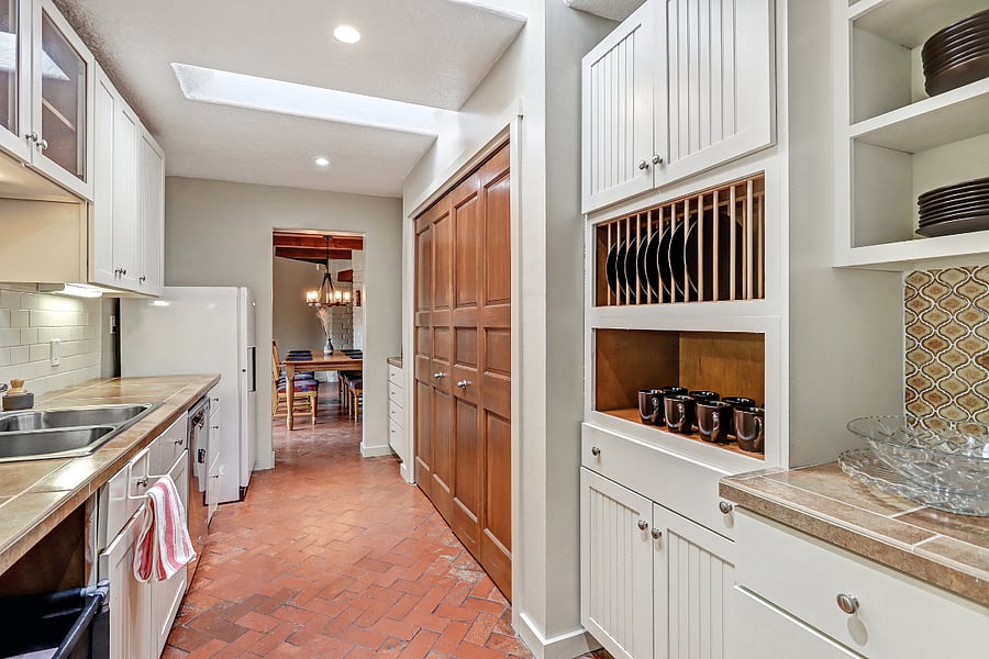 Furnished Finder property 810526_1 photo 8