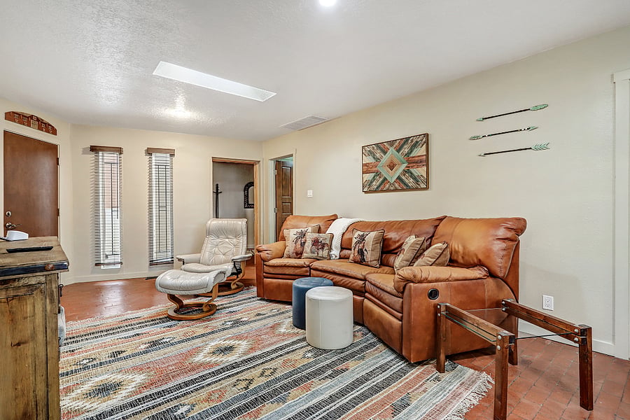 Furnished Finder property 810526_1 photo 18