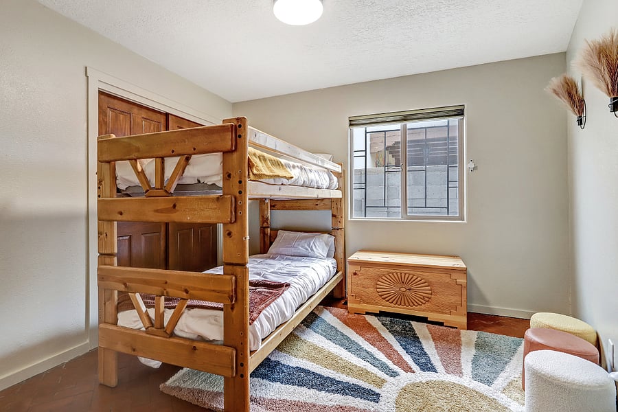 Furnished Finder property 810526_1 photo 14
