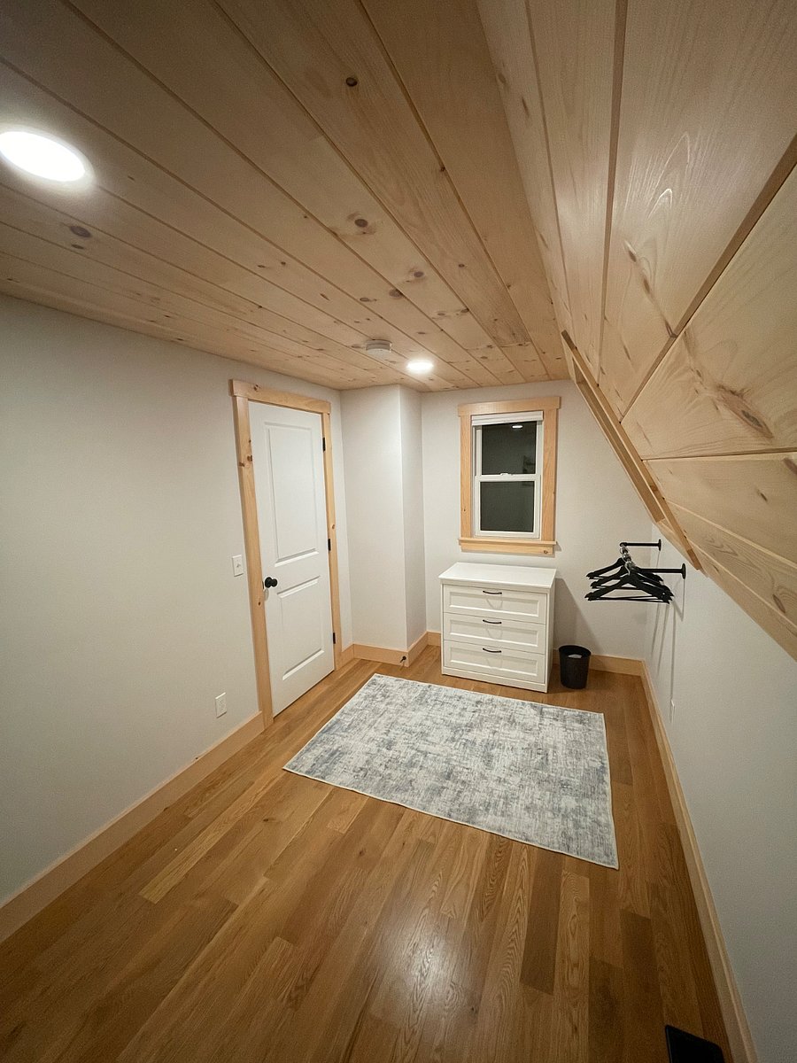 Furnished Finder property 810546_1 photo 8