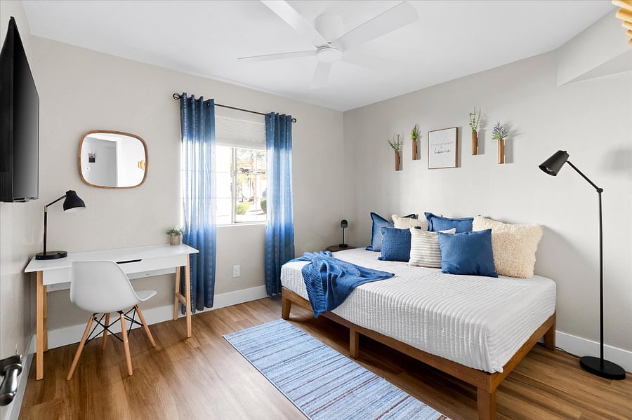 Welcome to the second bedroom!