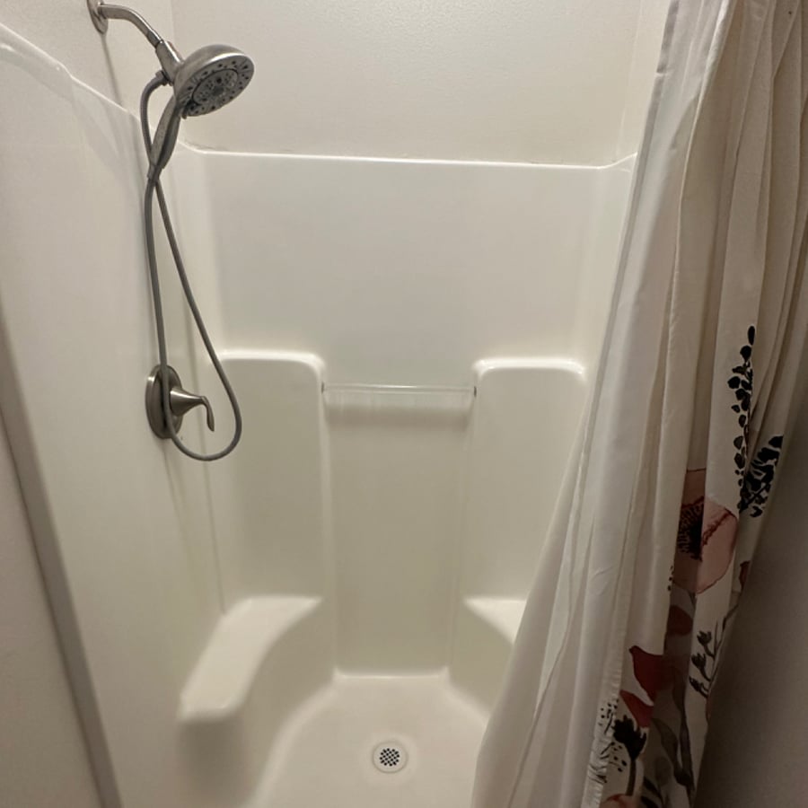 Furnished Finder property 810582_1 photo 4