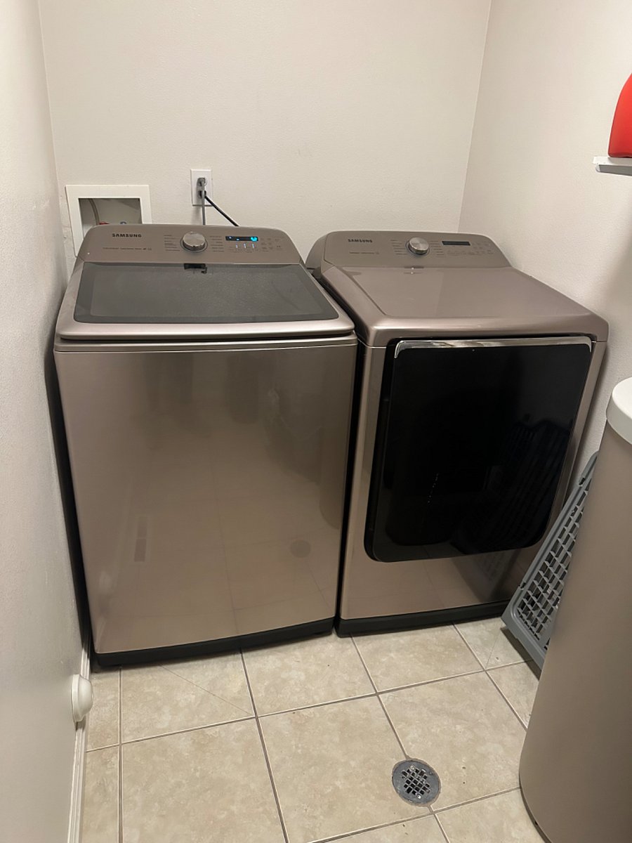 Furnished Finder property 810582_1 photo 8