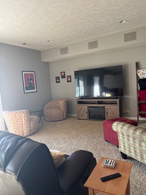 Furnished Finder property 810600_1 photo 12