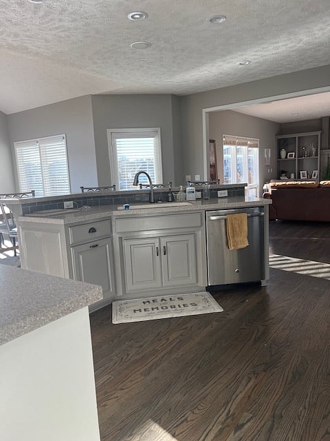Furnished Finder property 810600_1 photo 15